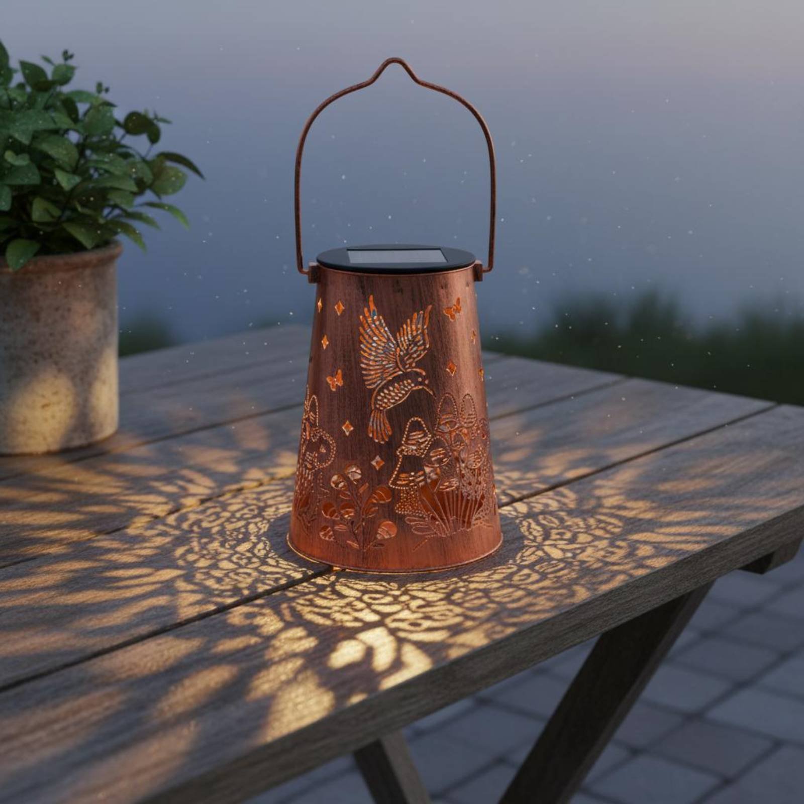 꽃무늬 정원 랜턴 패턴 정원 조명기 자동 켜짐/꺼짐 기 - Solar Lantern Hanging 리뷰 및 가격